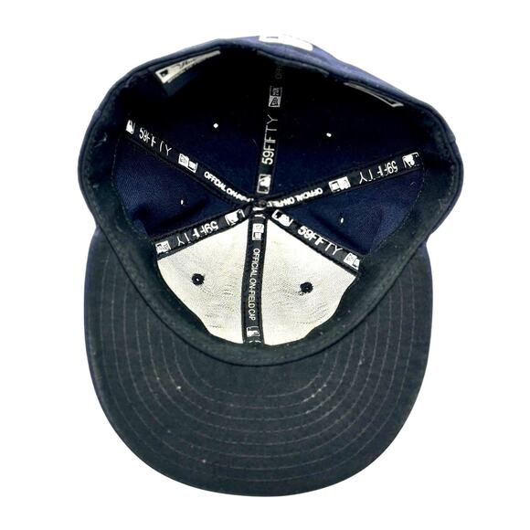 New York Yankees 59FIFTY Fitted Hat - MLB Authentic On-Field Cap 7 1/4 - Picture 4 of 5